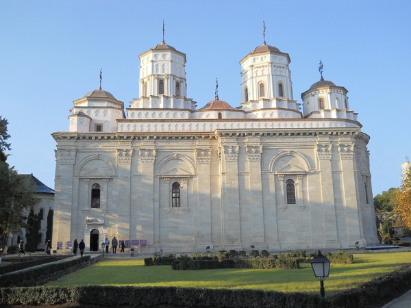manastirea Golia