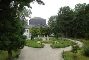 Golesti