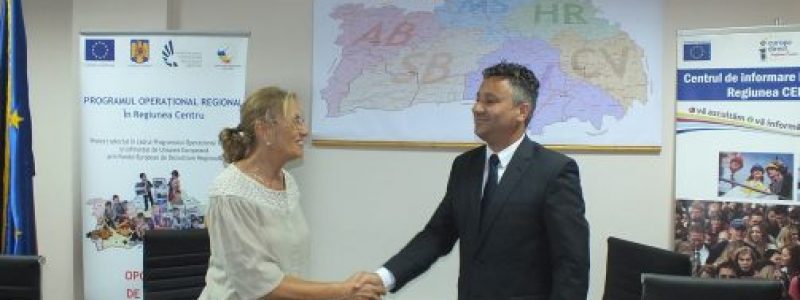 Semnare-contract-4.jpg