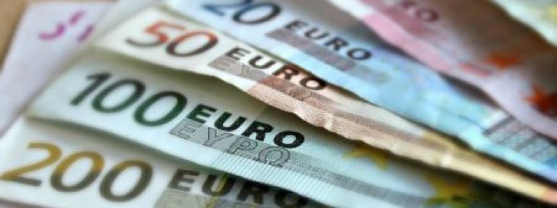 bank-note-euro-bills-paper-money-63635.jpeg