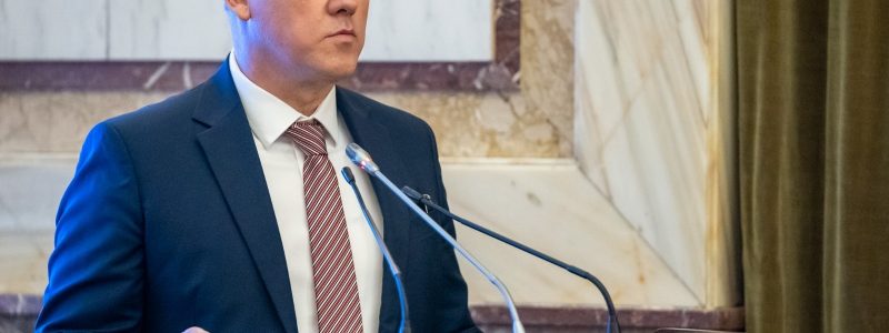 catalin-predoiu-mai-fb.jpg
