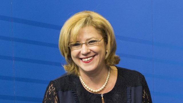 comisar_corina_cretu_2018_2.jpg