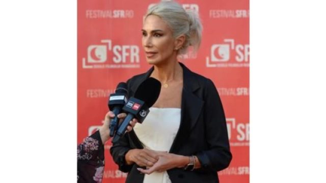 raluca-turcan.jpg