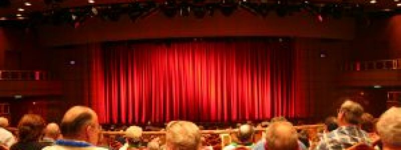 teatru.jpg